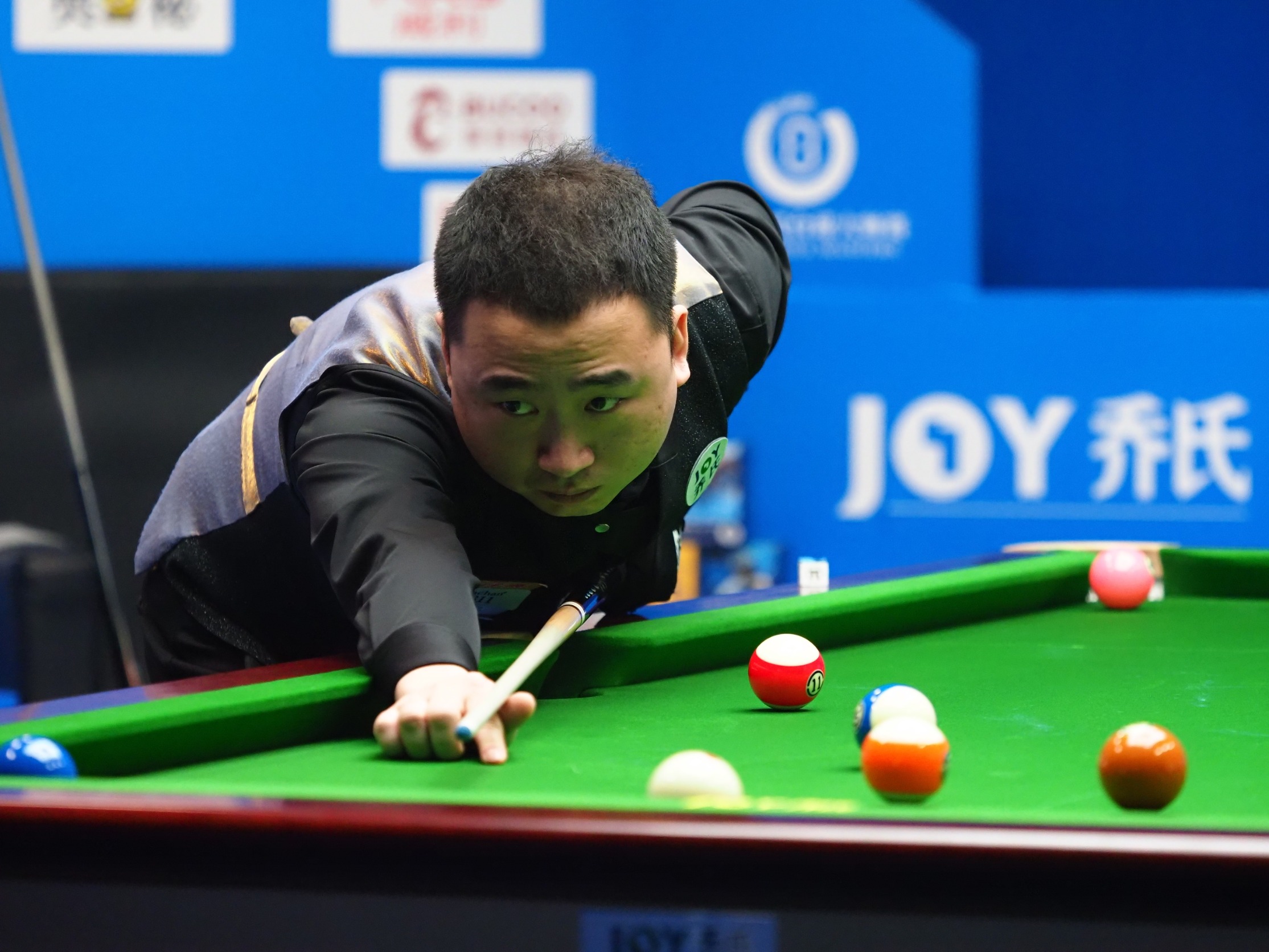 为何巴黎球 为何巴黎球