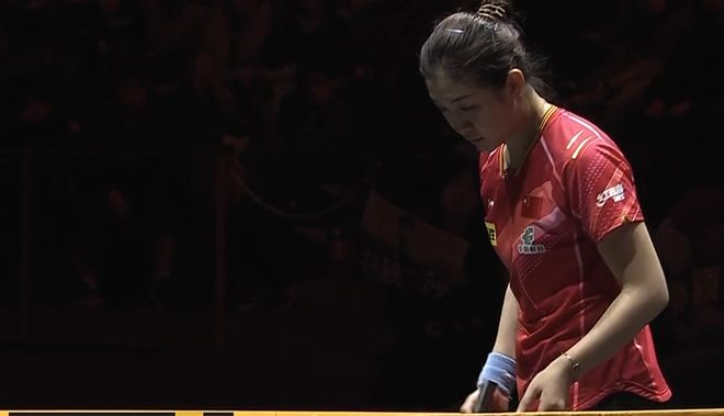 受到严峻考 受到严峻考