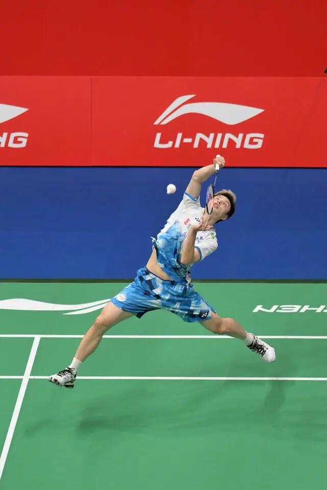 冲击篮筐与 冲击篮筐与