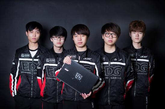 年轻的皮诺 年轻的皮诺