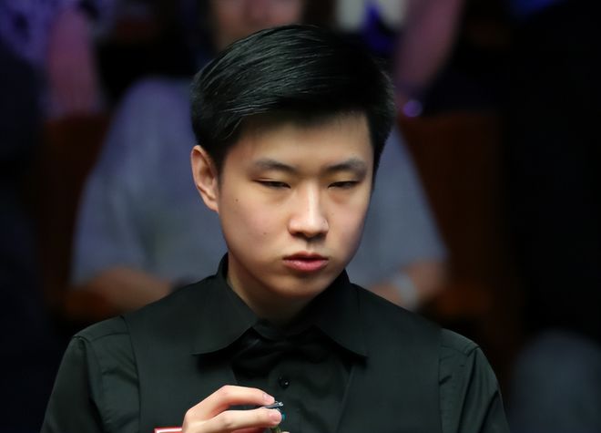 对年轻球员 对年轻球员