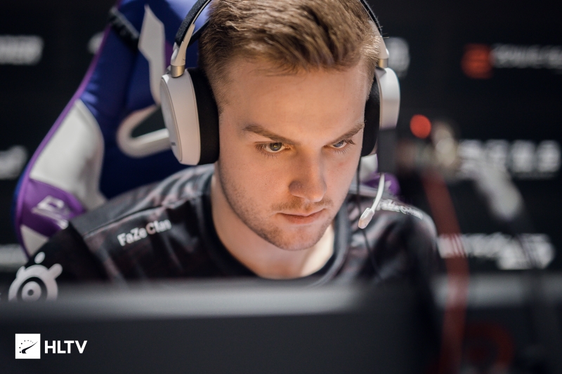 的阶段性上 的阶段性上